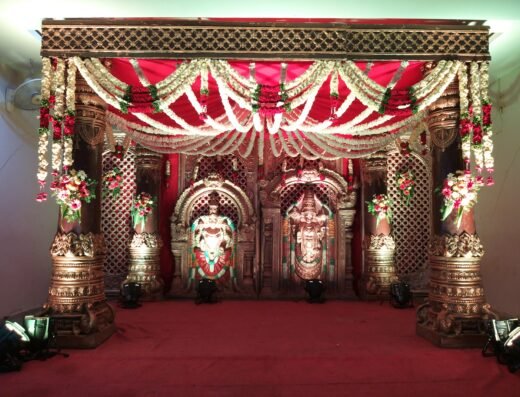 Mini Brown & White Mandapam