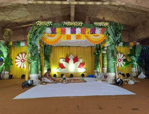 Grand Green Mat Mandapam